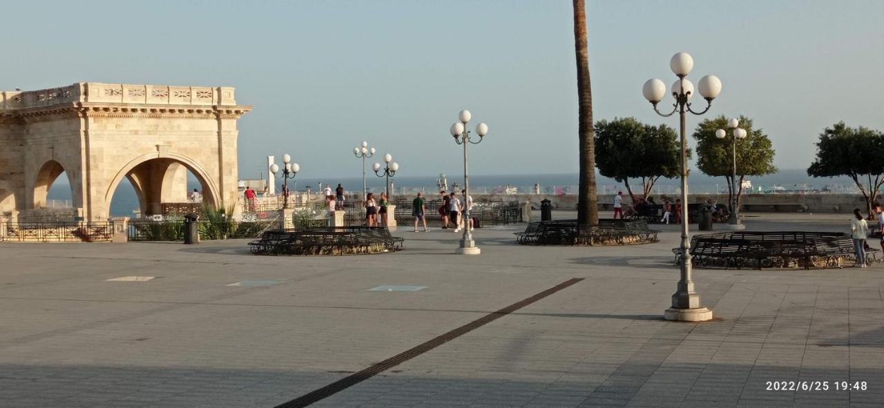 Cozy Suite Centro Cagliari Zewnętrze zdjęcie